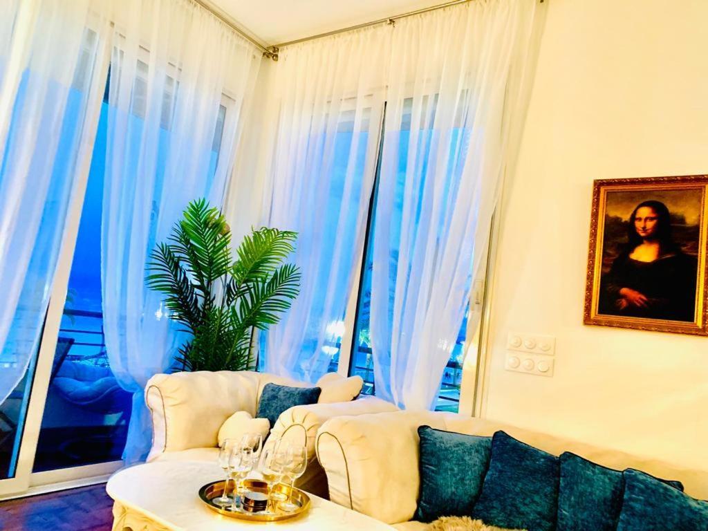Endless Sea Views Promenade Des Anglais Nizza Exterior foto