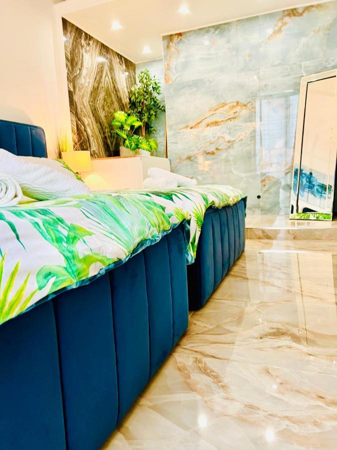 Endless Sea Views Promenade Des Anglais Nizza Exterior foto